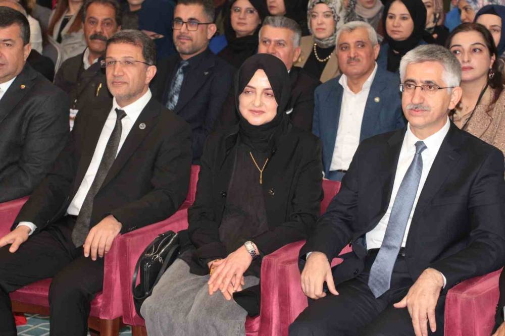 Cizre’de Iv. Uluslararası Melaye Ciziri Sempozyumuna yoğun ilgi