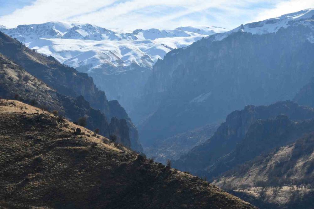 Şırnak’ta Yeni Keşif: Peri Bacalarını Andıran Bölge