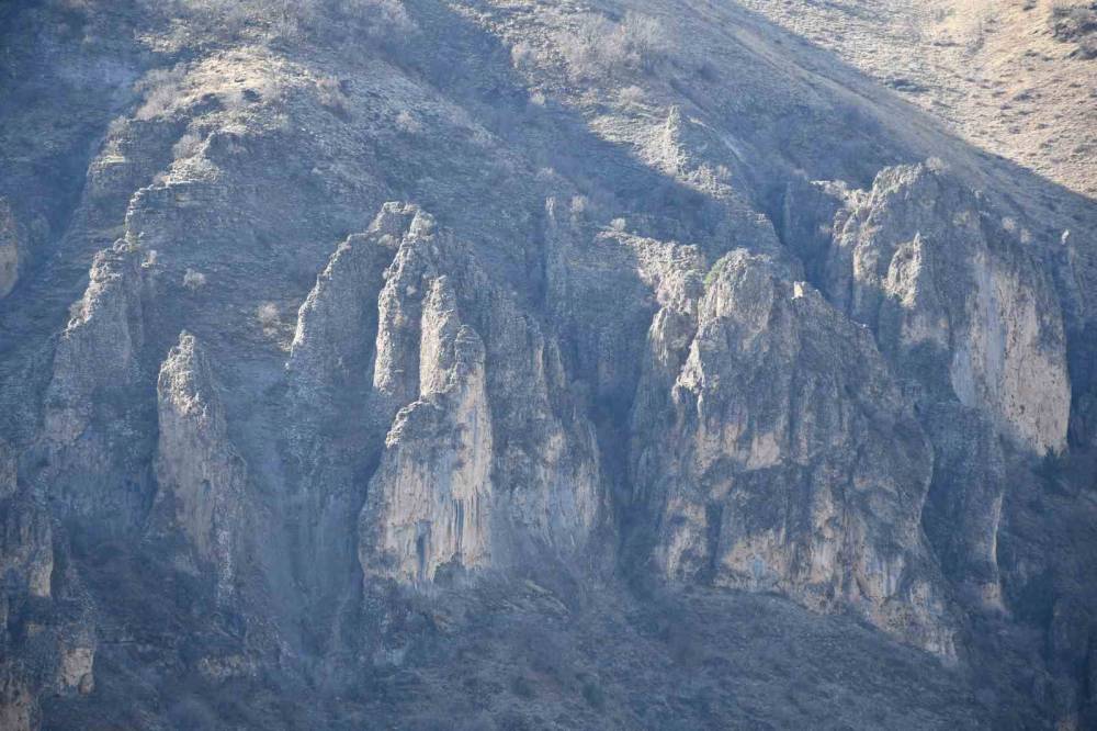 Şırnak’ta Yeni Keşif: Peri Bacalarını Andıran Bölge