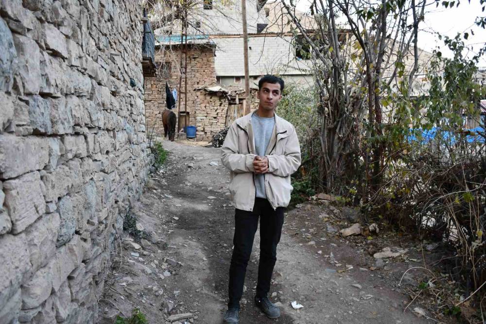 Şırnaklı Öğrencilerden Filistin’e Şiirli Destek