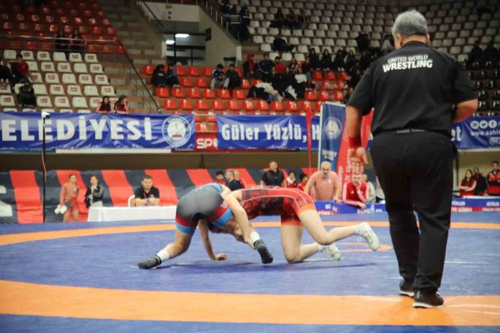Türkiye Güreş Şampiyonası Gaziantep’te Sona Erdi