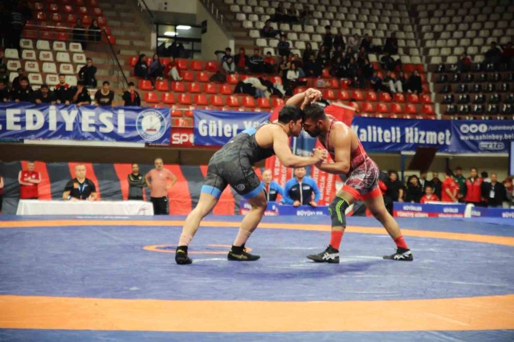 Türkiye Güreş Şampiyonası Gaziantep’te Sona Erdi