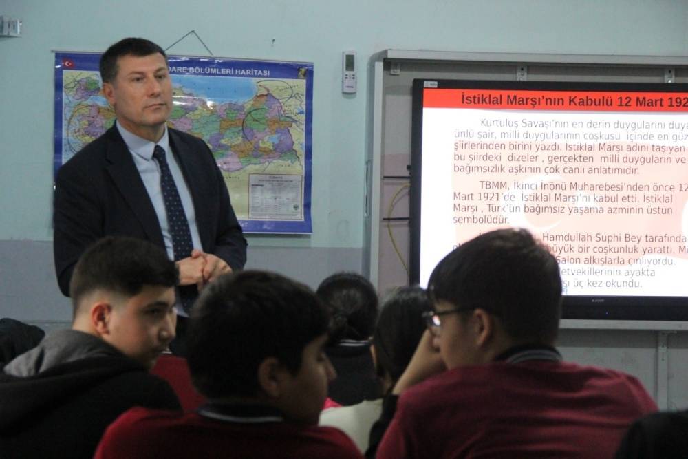 Cizre’de Öğrencilere Mebi’nin Eğitimdeki Etkisi Anlatıldı