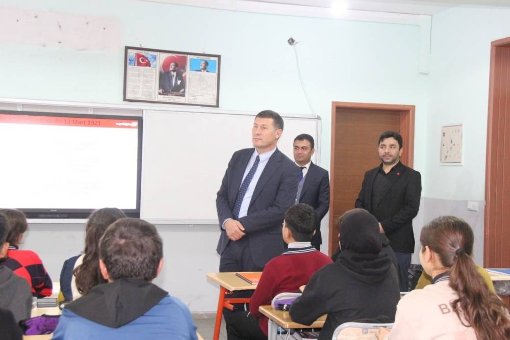 Cizre’de Öğrencilere Mebi’nin Eğitimdeki Etkisi Anlatıldı