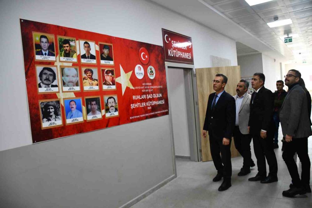 Şırnak'ta Şehitler Adına Açılan Kütüphanelere Bursa’dan Kitap Desteği