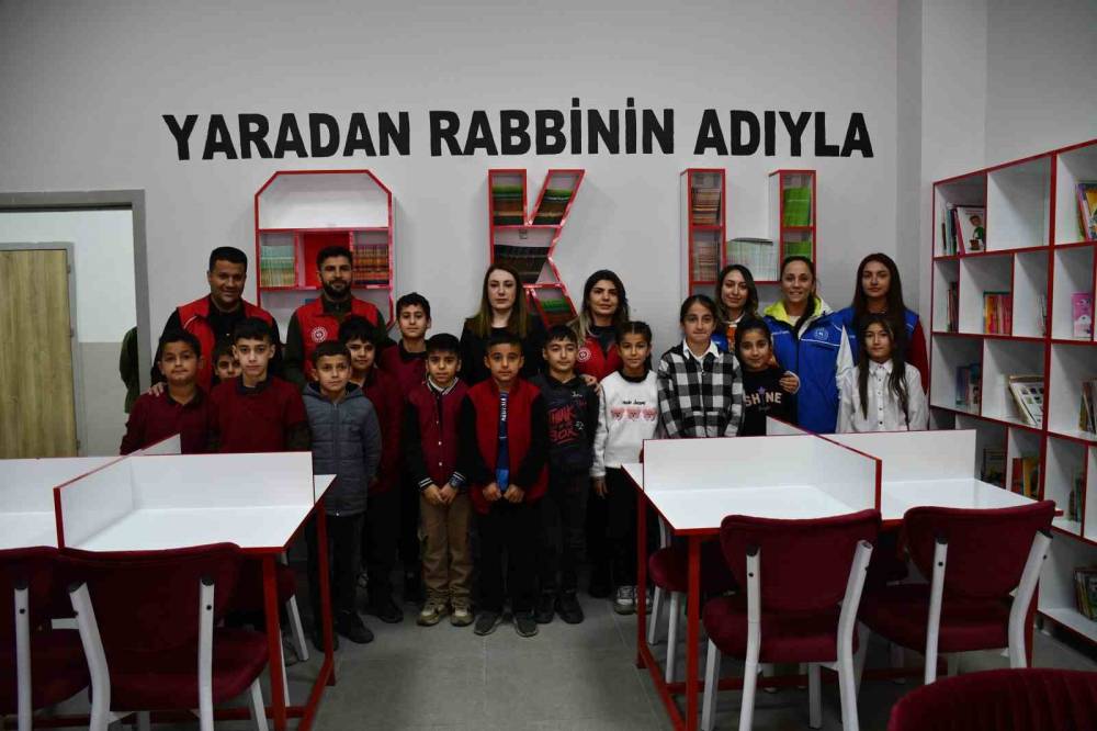 Şırnak'ta Şehitler Adına Açılan Kütüphanelere Bursa’dan Kitap Desteği