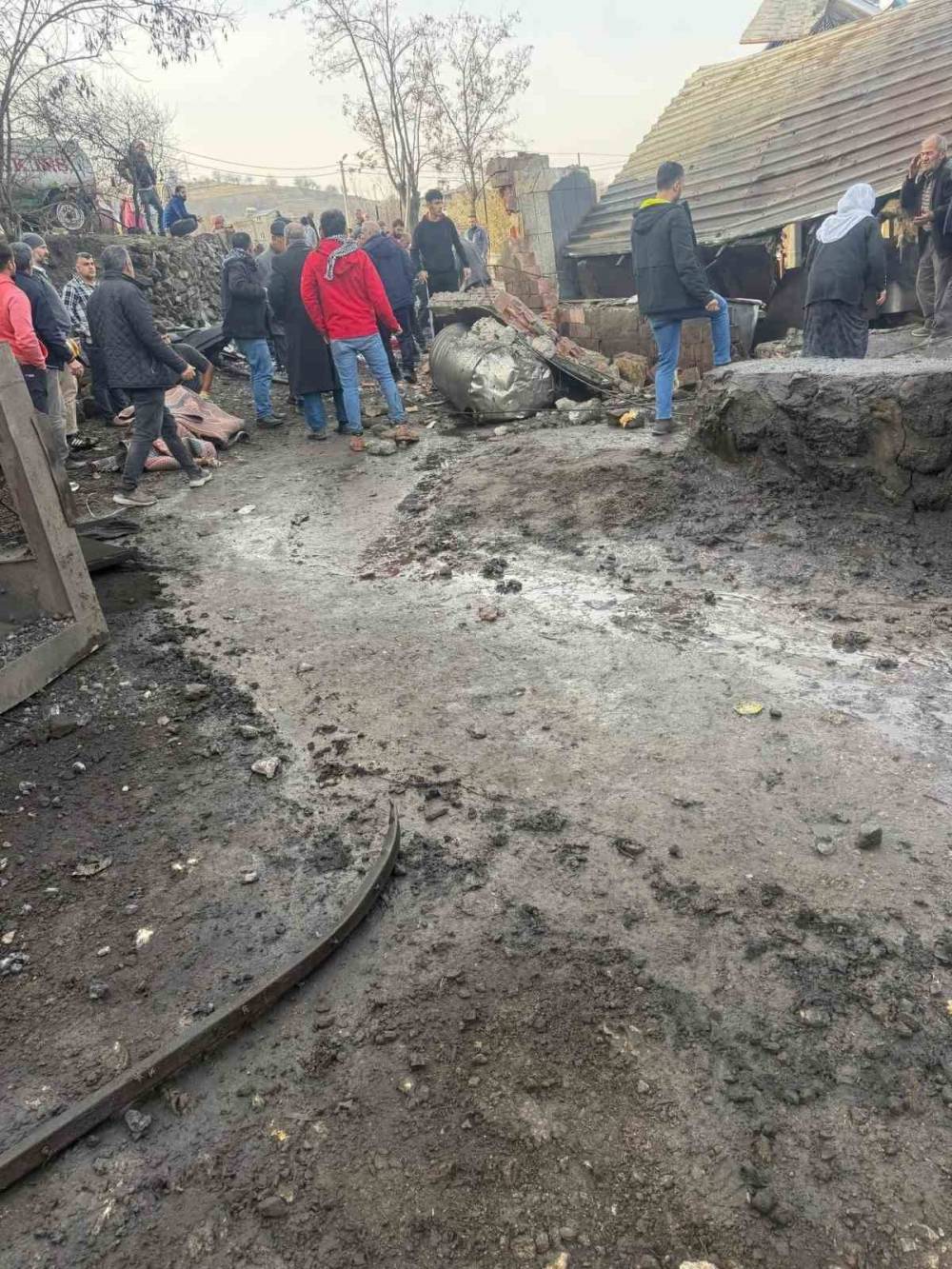 Diyarbakır’da Peynir Fabrikasında Patlama: 5 Yaralı