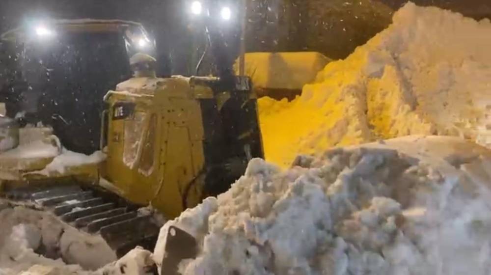 Şırnak’ta Kar Kalınlığı 2 Metreyi Geçti: Hayat Durma Noktasına Geldi