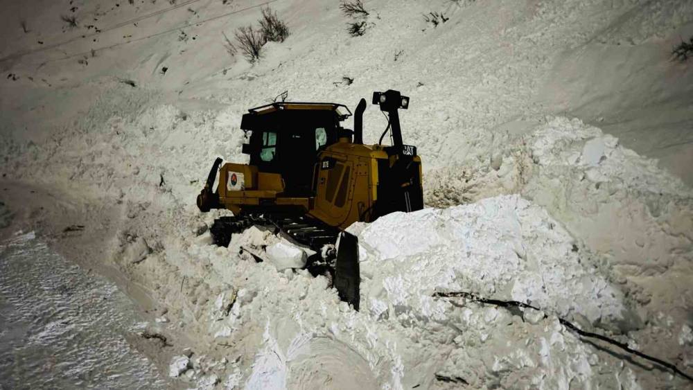 Beytüşşebap’ta Son Köy Yolu Açıldı