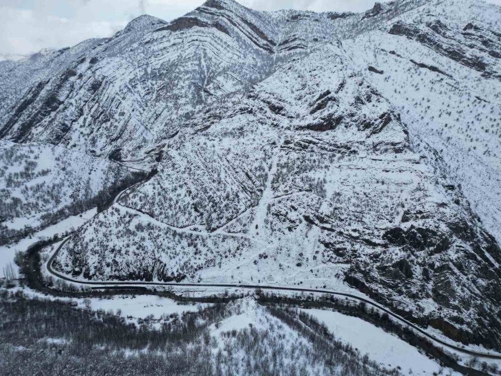 Şırnak Bal Ormanlarında Kartpostallık Görüntüler