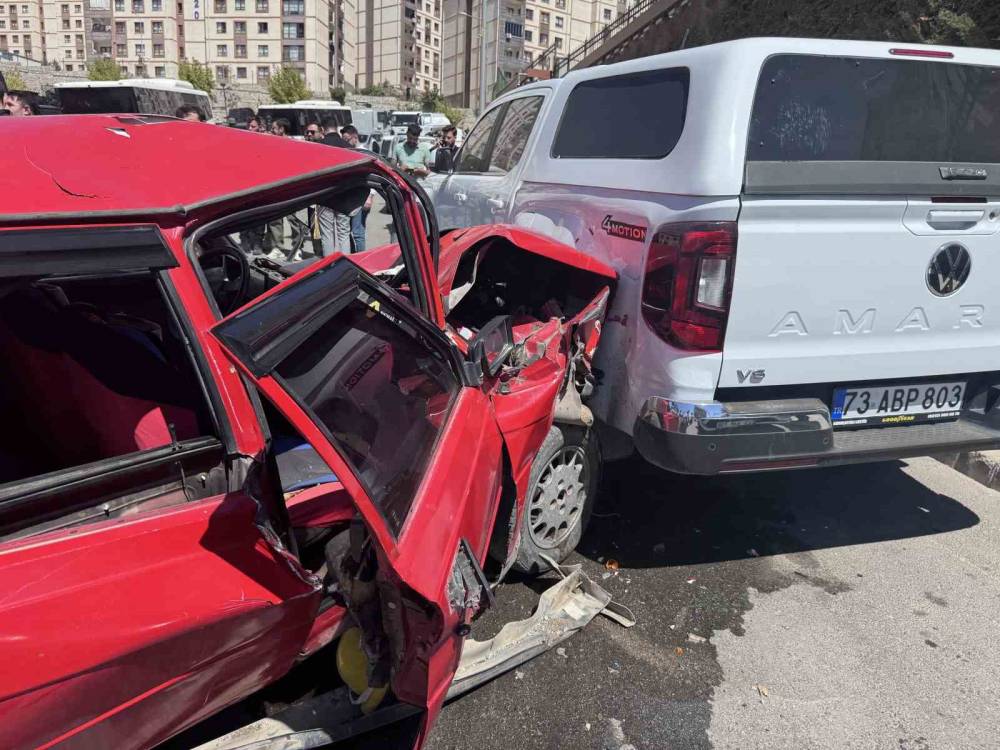 Şırnak'ta 2025 Trafik Tablosu: 13 Kişi Hayatını Kaybetti 326 Milyon Lira Ceza Kesildi