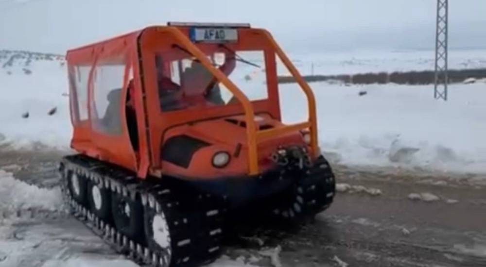 Düşük Riski Olan Hamile Kadın Paletli Kar Aracıyla Kurtarıldı