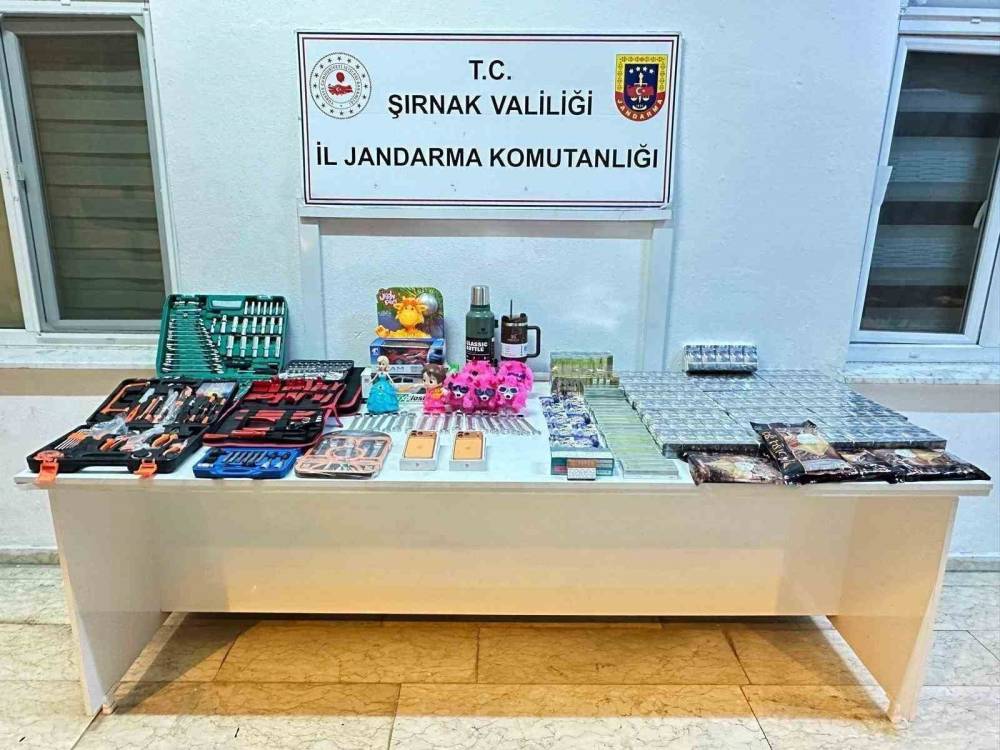 Şırnak'ta Kaçakçılık Operasyonu: 27 Milyon Lira Değerinde Malzeme Ele Geçirildi