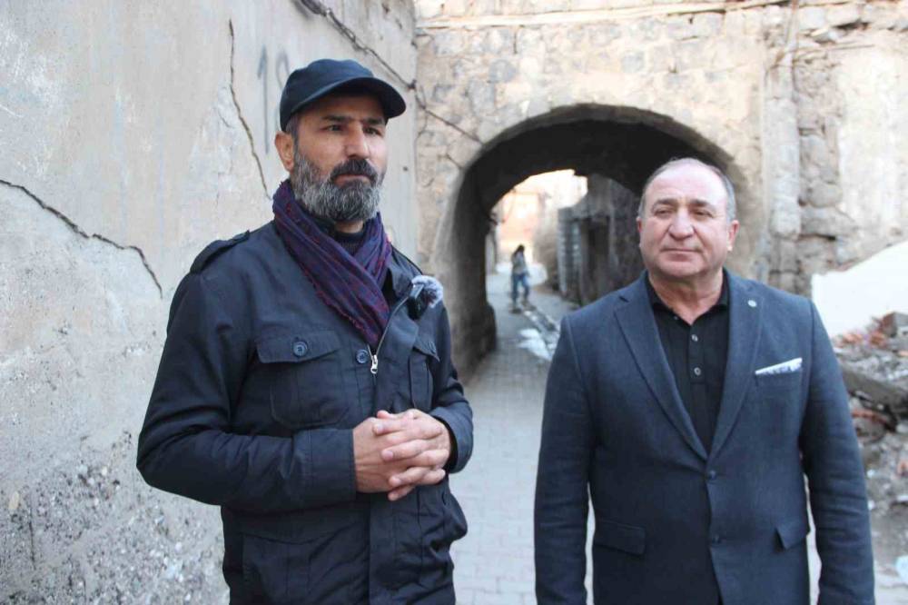 Cizre’de 200 Yıllık Tarihi Kemerli Ev Yıkılma Tehlikesiyle Karşı Karşıya