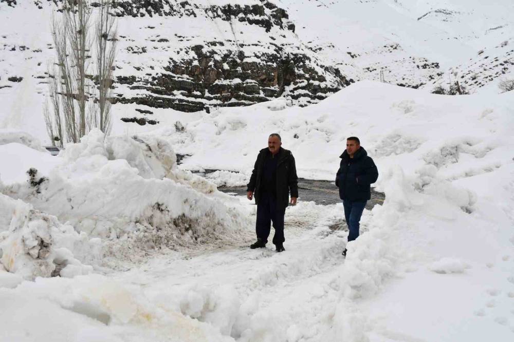 Şırnak'ta bu beldenin yolu 60 gündür kapalı