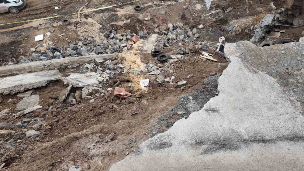 Şırnaklı vatandaş bütün birikimi ile ev yaptı, toprak kayması ile 'hayatı' askıda kaldı