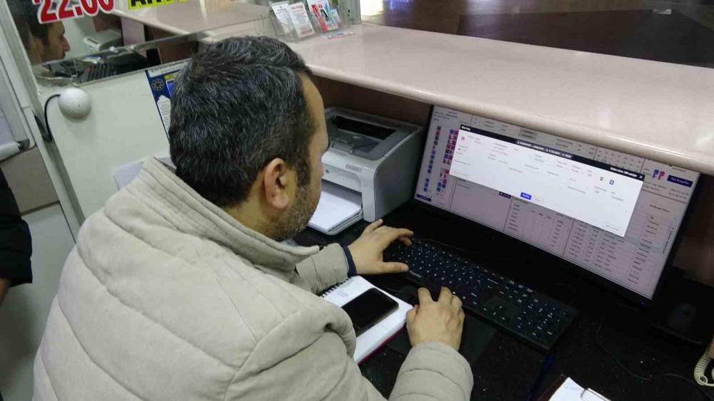 Otogarlarda Bayram Yoğunluğu