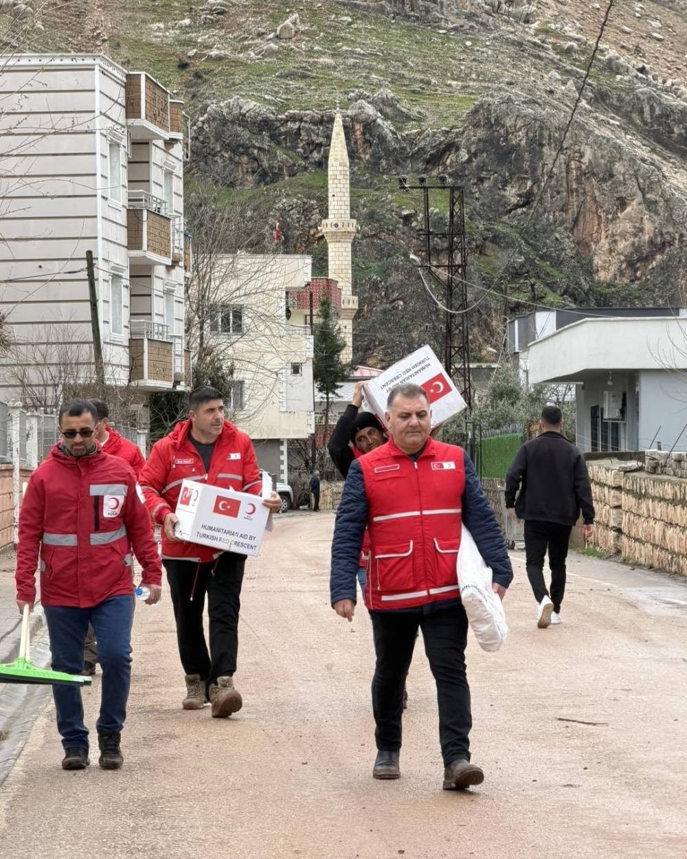 Kasrik Selle Sarsıldı, Kızılay Yaraları Sarmak İçin Çalışma Başlattı