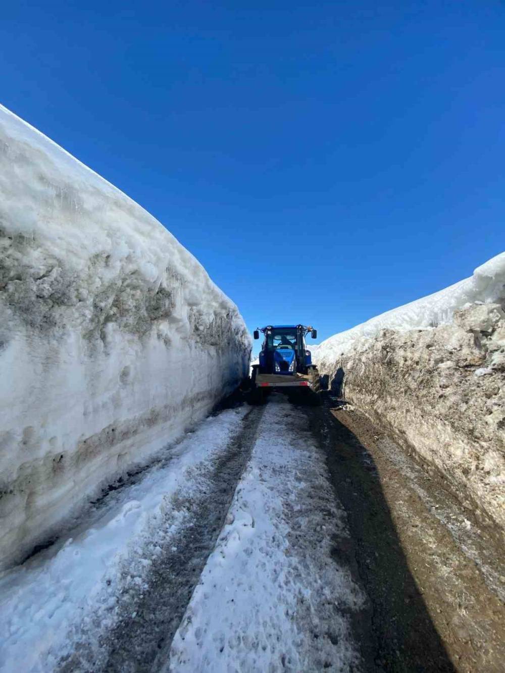 Faraşin Yaylası’nda Göçerlerin Zorlu Dönüşü: Karı Hesaba Katmayınca Mahsur Kaldılar
