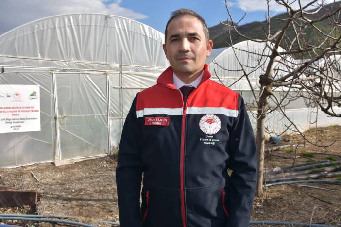 aa-20260413-41093941-41093937-sirnak-kirsalinda-kurulan-seralar-tarimsal-uretimi-canlandirdi-1.jpg
