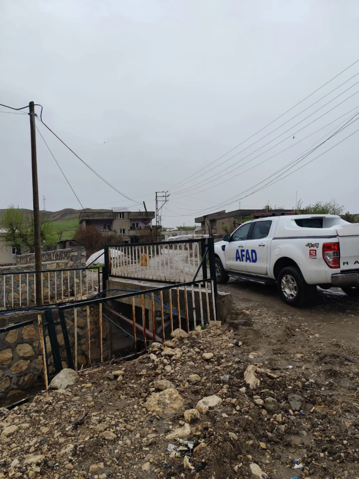 afad-baskanligimiz-tarafindan-verilen-turuncu-kod-uyarisi-uzerine-valimiz-sayin-birol-ekici-bas.png