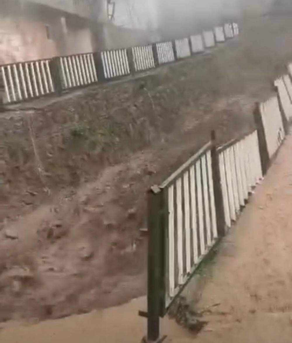 Şırnak’ta Sel Felaketinde Silahla Uyarı Yapıldı