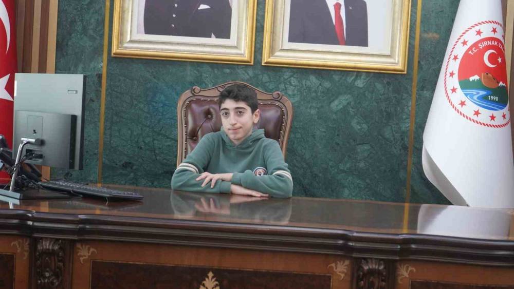 Şırnak Valisi Ekici'den Anlamlı Devir Teslim