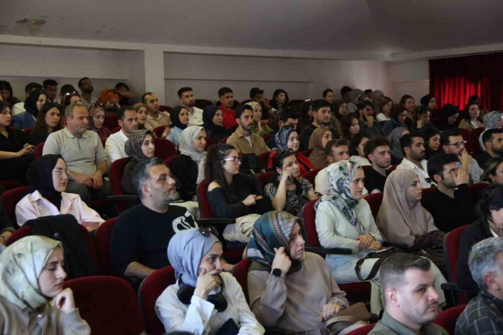 Cizre’de Aday Öğretmenlere Farkındalık Eğitimi Verildi