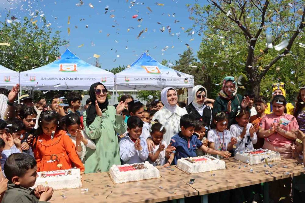 Şanlıurfa’da Çocuk Şenliği Renkli Görüntülere Sahne Oldu