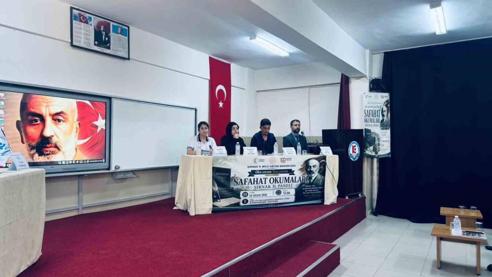 Şırnak’ta "Safahat" Panelinde Gençler Akif’in Fikir Dünyası Ele Alındı