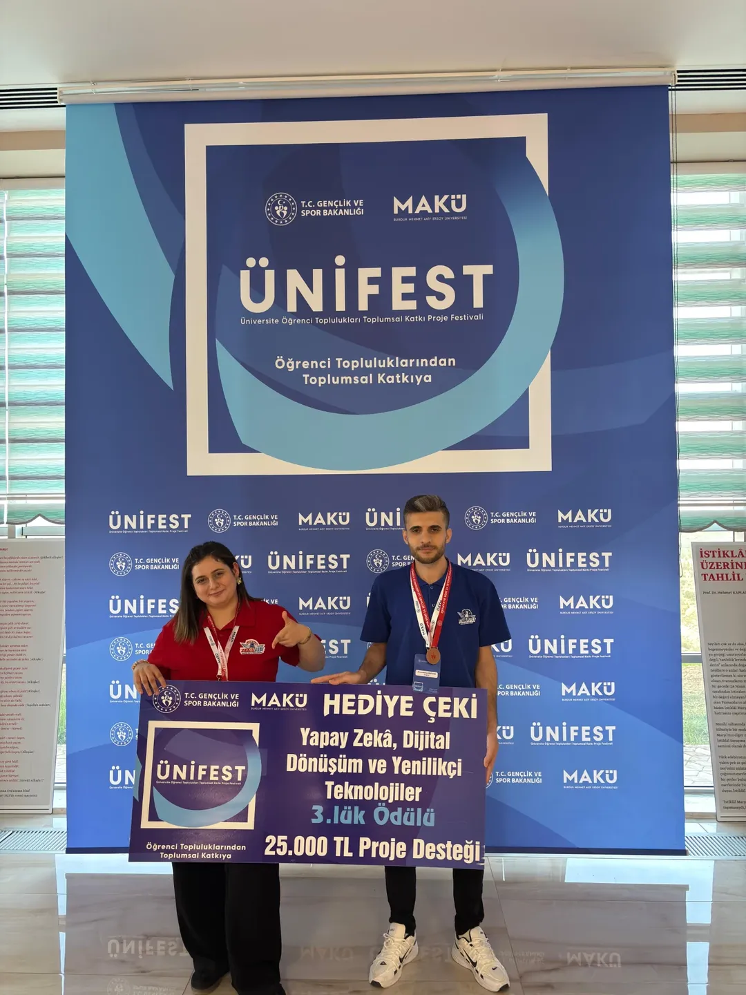 genclik-ve-spor-bakanliginin-duzenledigi-unifest-finallerinde-sirnak-universiteei-teknofest-k.jpg