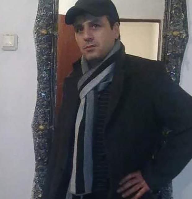 aw701721-01.jpg