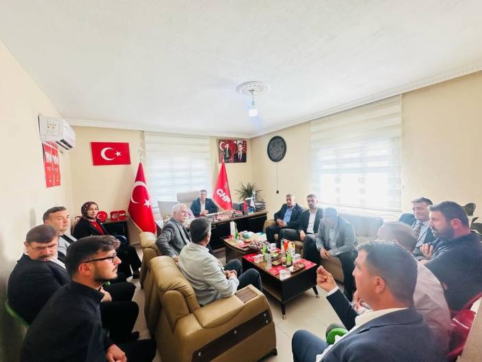 il-orgutumuz-ve-tokat-milletvekilimiz-kadim-durmaz-ile-birlikte-idil-ilce-baskanligimizi-ziyaret-2.jpg