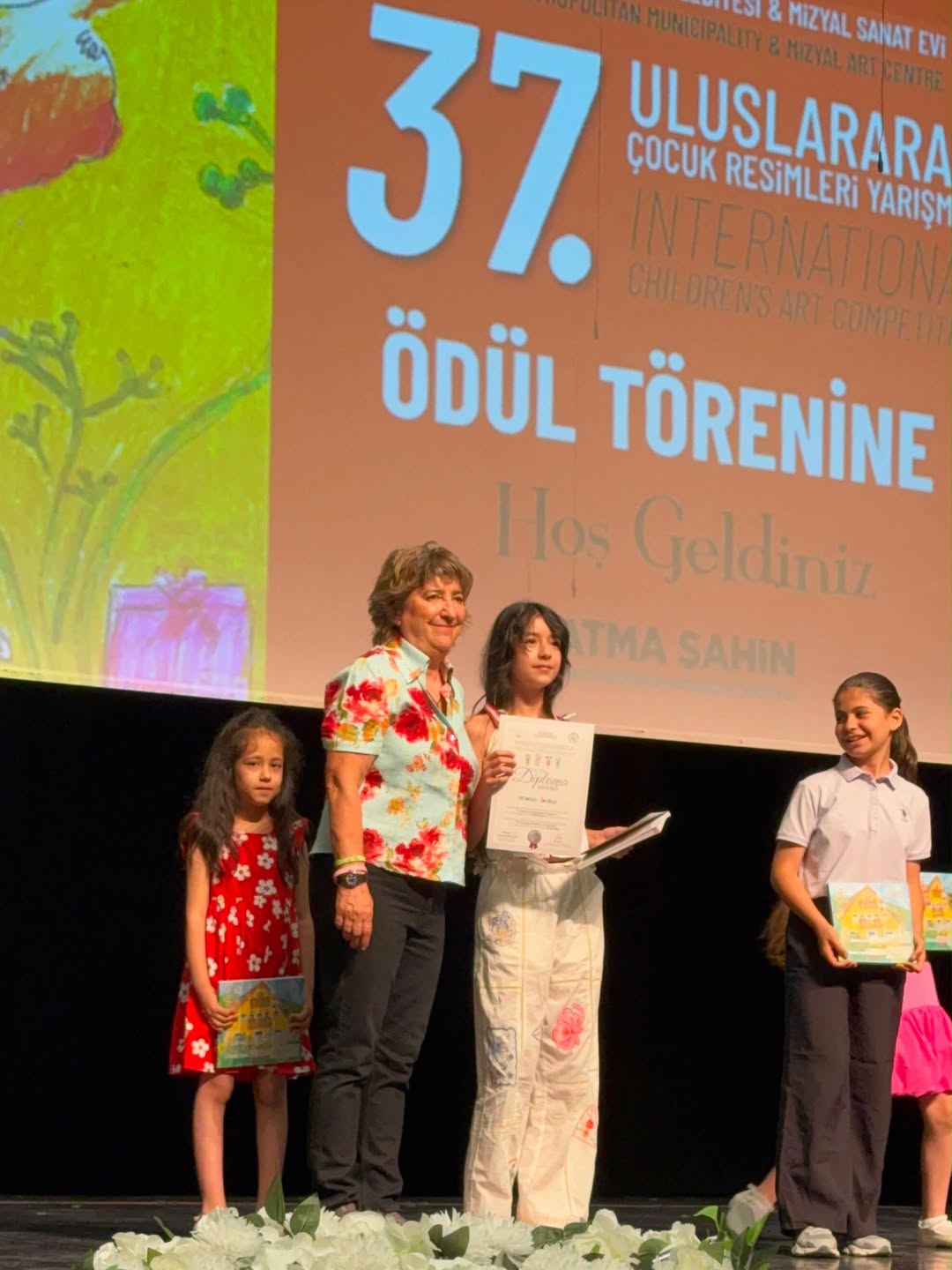 rencimiz-gaziantepte-odul-torenine-katildigaziantep-buyuksehir-belediyesi-mizyal-sanat.jpg