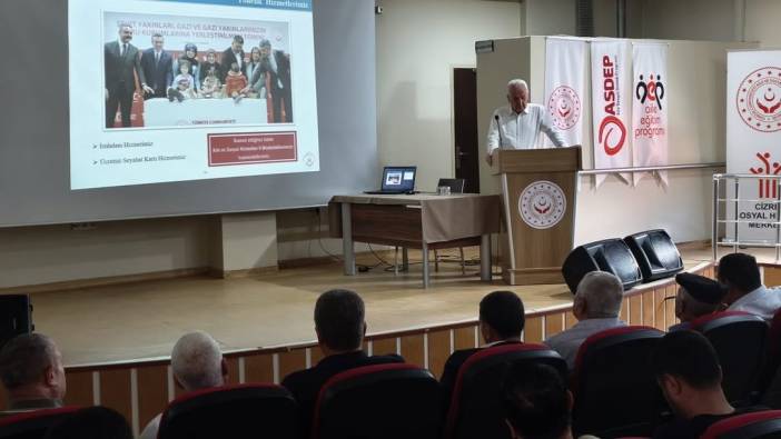 muhtarlarimiza-yonelik-bilgilendirme-toplantisi-gerceklestirildicizre-sosyal-hizmet-merkezi-k-3.jpg