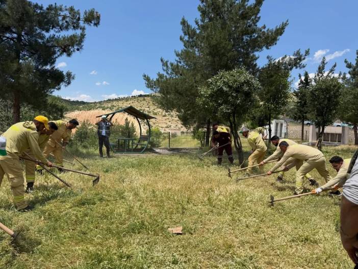 sirnak-orman-isletme-mudurlugu-olarak-siirt-orman-isletme-mudurlugu-ile-birlikte-eruh-isletme-s-2.jpg