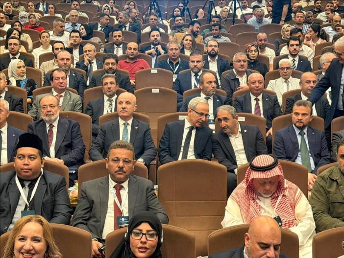 rektor-alkis-1-islam-universiteleri-rektorleri-istisare-toplantisina-katildi-3d787ce8-a15b-463d-8415-b3ded5224a53.jpeg