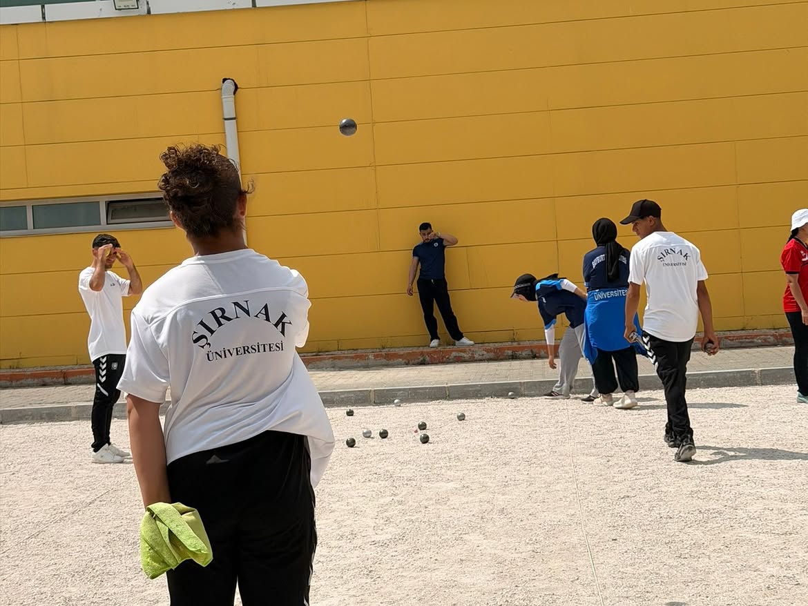 sirnak-universitesi-bocce-takimi-unilig-turkiye-sampiyonasindan-cifte-basariyla-donduturkiye-un-1.jpg