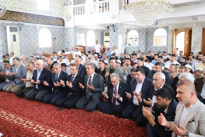 hazreti-nuhu-anma-merasimi-kapsaminda-program-cizrede-kuran-i-kerim-tilavetiyle-basladi-ardi.jpg