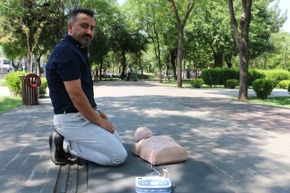 Diyarbakır’da Ani Kalp Durmalarına Karşı Hayat Kurtaran Uygulama