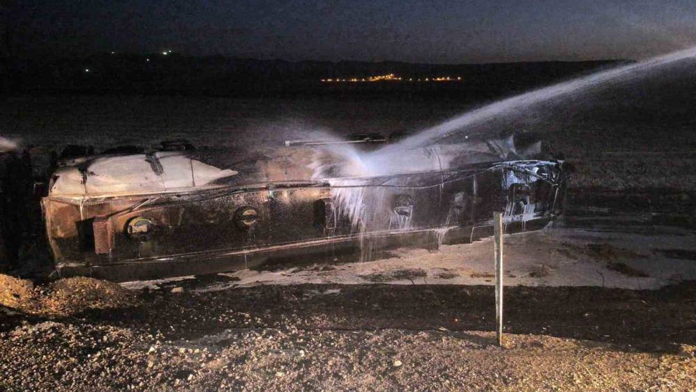 Mardin’de Mazot Yüklü Tanker Yandı