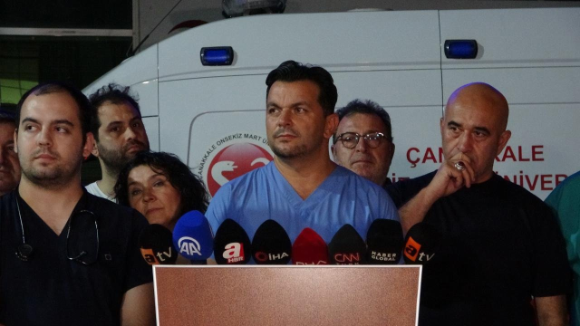 cem-yilmaz-yogun-bakimda-dokto-20189080-6252-1-m.jpg