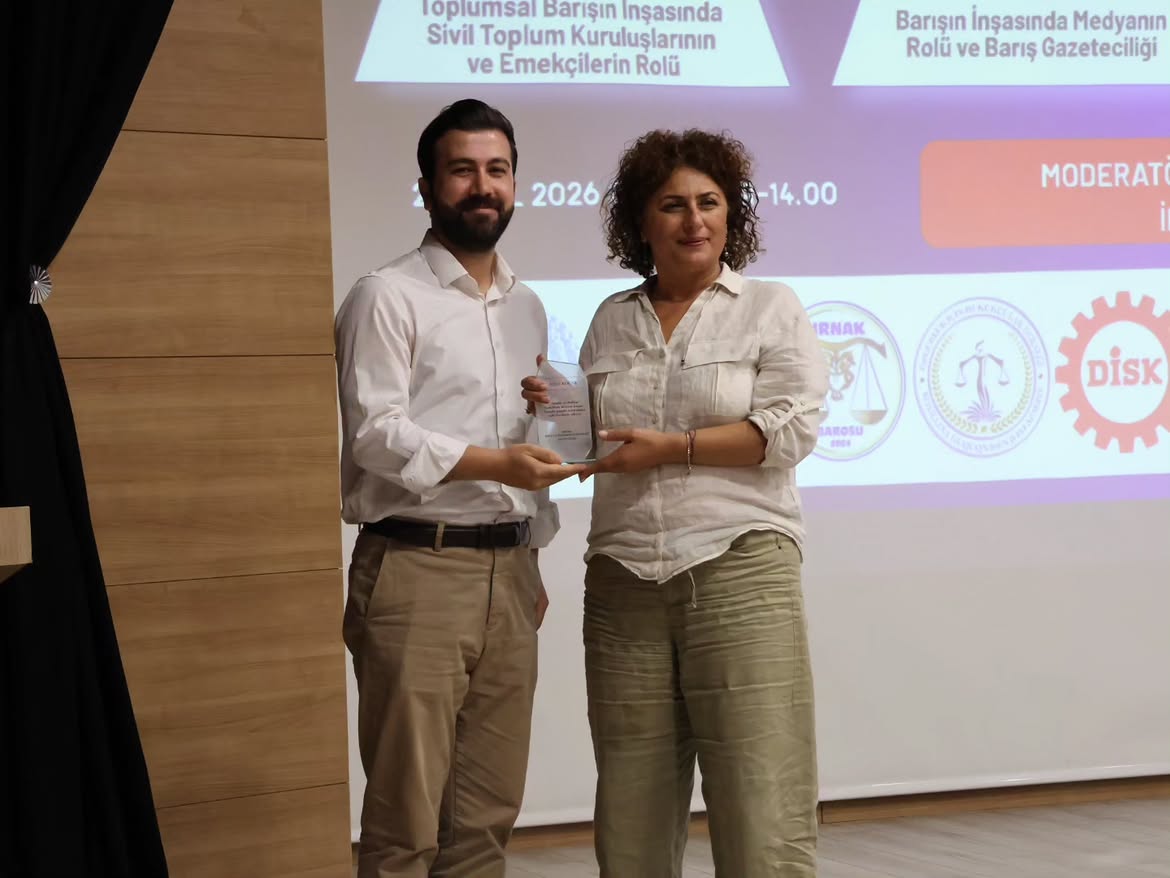 bileseni-oldugumuz-emek-ve-demokrasi-platformu-onculugunde-1-eylul-dunya-baris-gunu-vesilesiylaffd.jpg