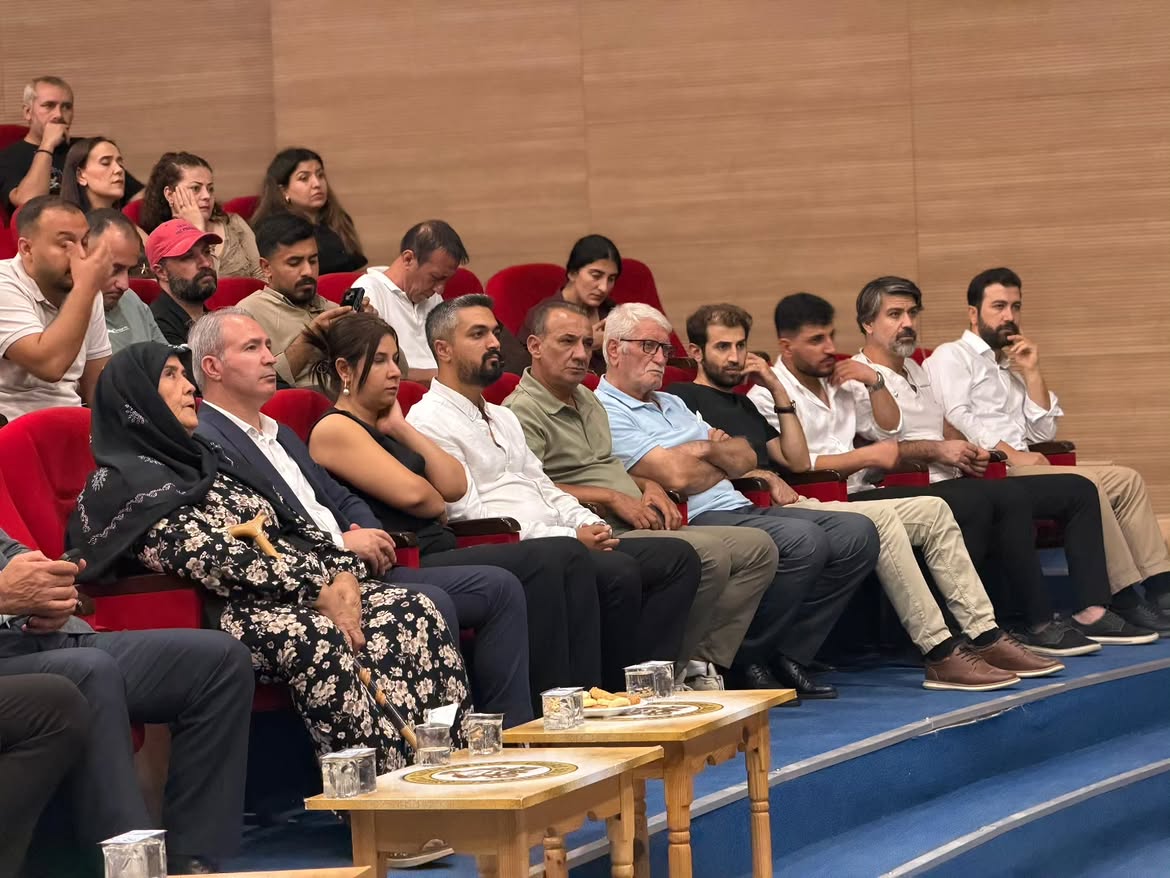 bileseni-oldugumuz-emek-ve-demokrasi-platformu-onculugunde-1-eylul-dunya-baris-gunu-vesilesiylasddsds.jpg