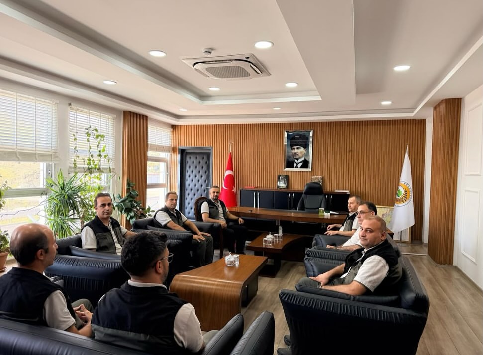 sanliurfa-orman-bolge-mudurumuz-sayin-ismail-poyraz-sirnak-orman-isletme-mudurlugumuzu-ziyaretdfg.jpg