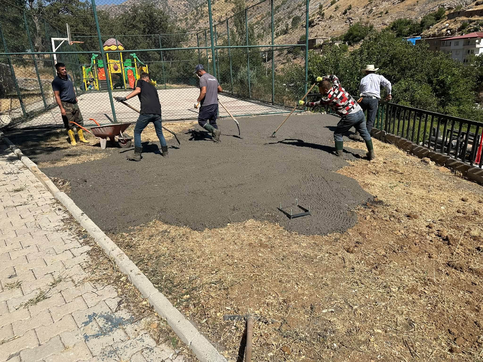 aa-20260915-42475044-42475041-uluderede-cocuk-oyun-parki-yenilendi.jpg