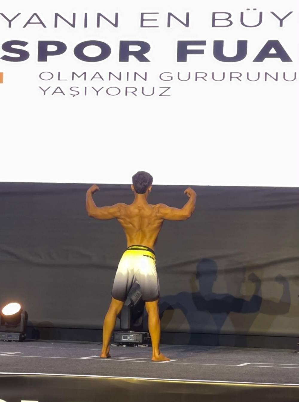 Cizreli Vücut Geliştirme Sporcusu, 18 Yaşında Türkiye 5’incisi Oldu