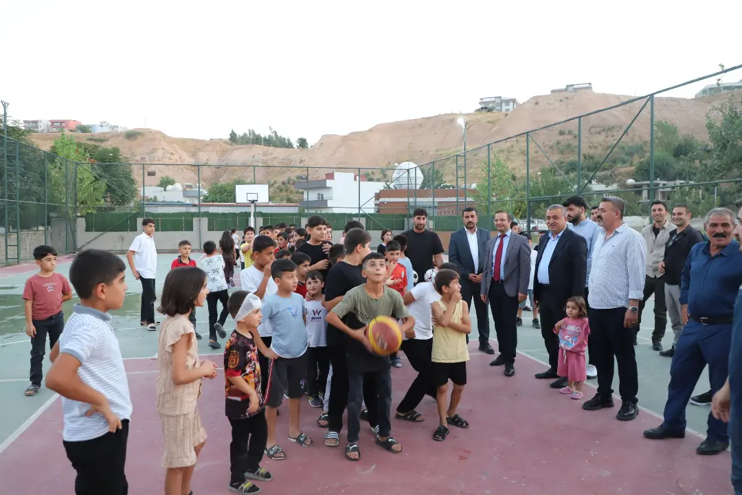 kaymakamimiz-sayin-ahmet-vezir-baycar-cizre-genclik-ve-spor-ilce-muduru-sayin-ilhan-iverendi-i.jpg