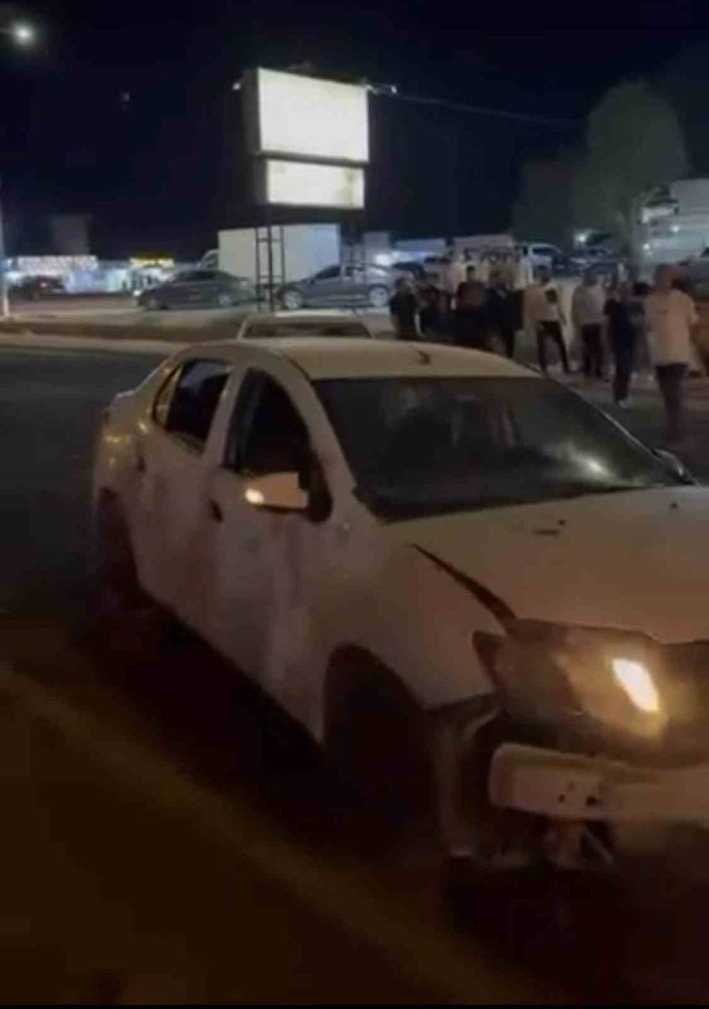 Mardin’de İki Otomobil Çarpıştı: 3 Yaralı