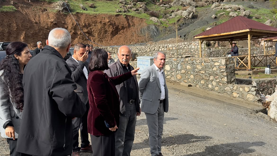 12-mayista-beytussebapin-elke-karsiyaka-singever-mahallesinde-yasanan-taskin-selin-uzerin-1.jpg